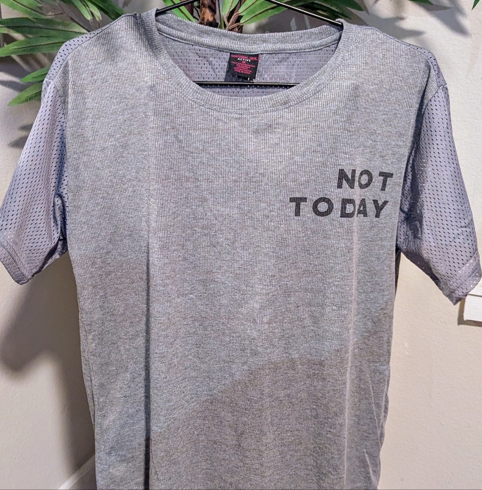 Material Girl | Activewear | Streetwear | Top